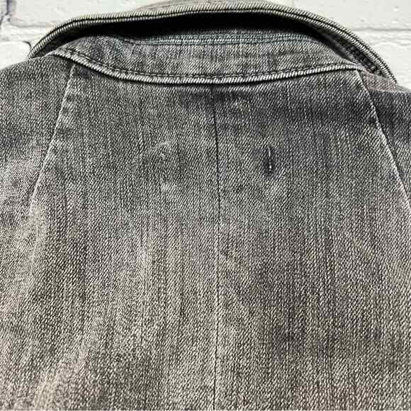 Coldwater creek fitted charcoal gray faded, denim blazer, size 10 A231 - Picture 4 of 7